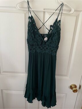 🌲 FP One Free People Dark Forest Green Crochet Lace Handkerchief Dress